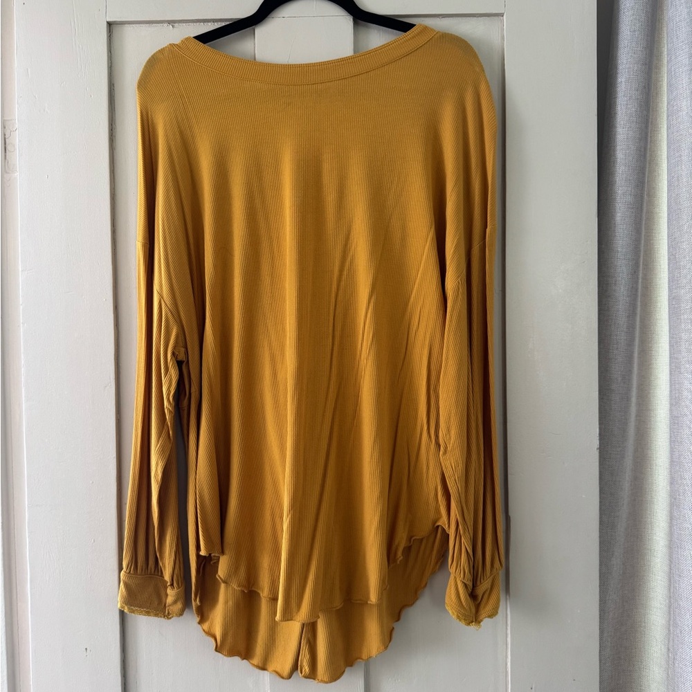Free People Oversized Thermal Top • Mustard • Twist Front • Boho Slouchy • Large